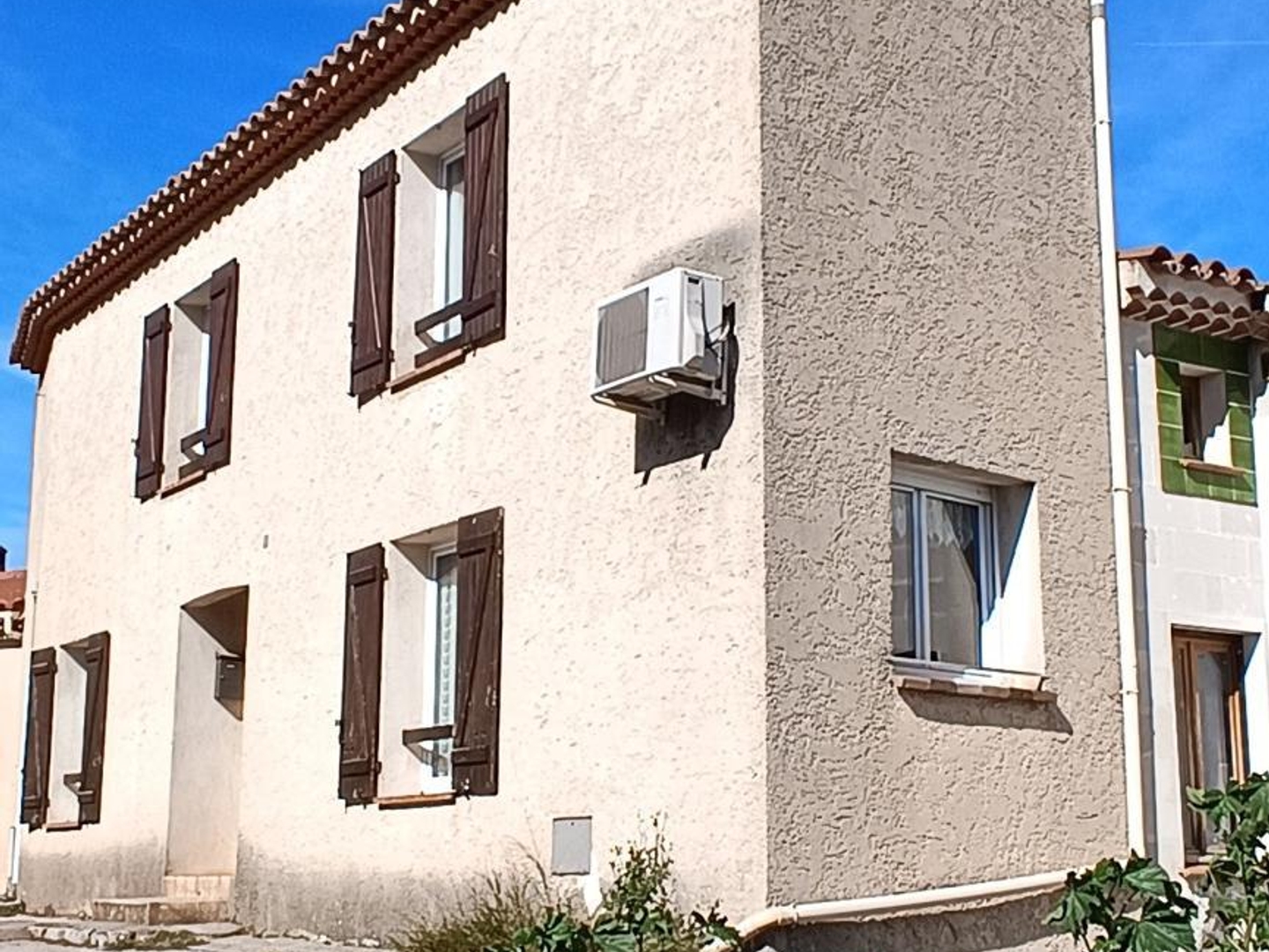 Maison à vendre - 4 pièces - 97m2 - Cuers (83390)