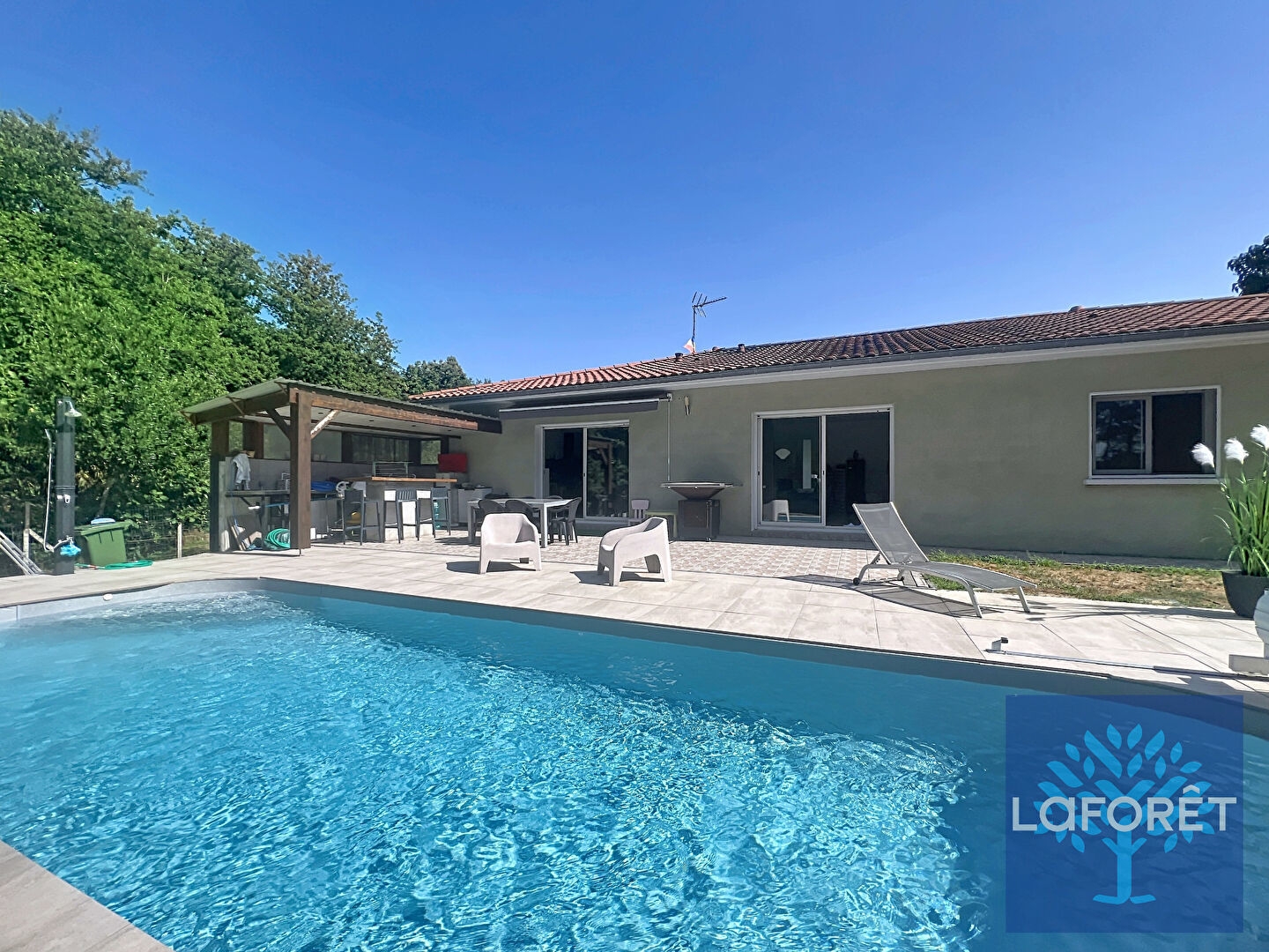 Maison 145m² - Piscine - Jardin vu nature