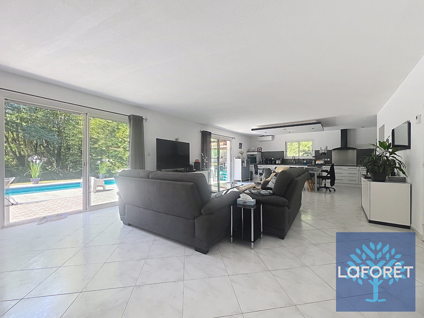 Maison à vendre - 4 pièces - 145m2 - Rivière-Saas-Et-G... (40180)