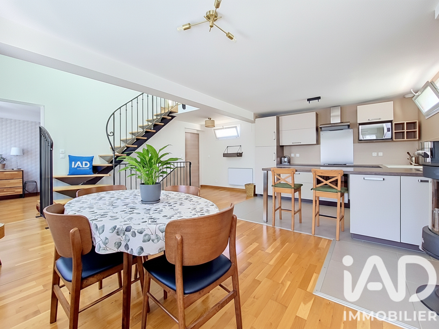 Maison 4 pièces 85 m²