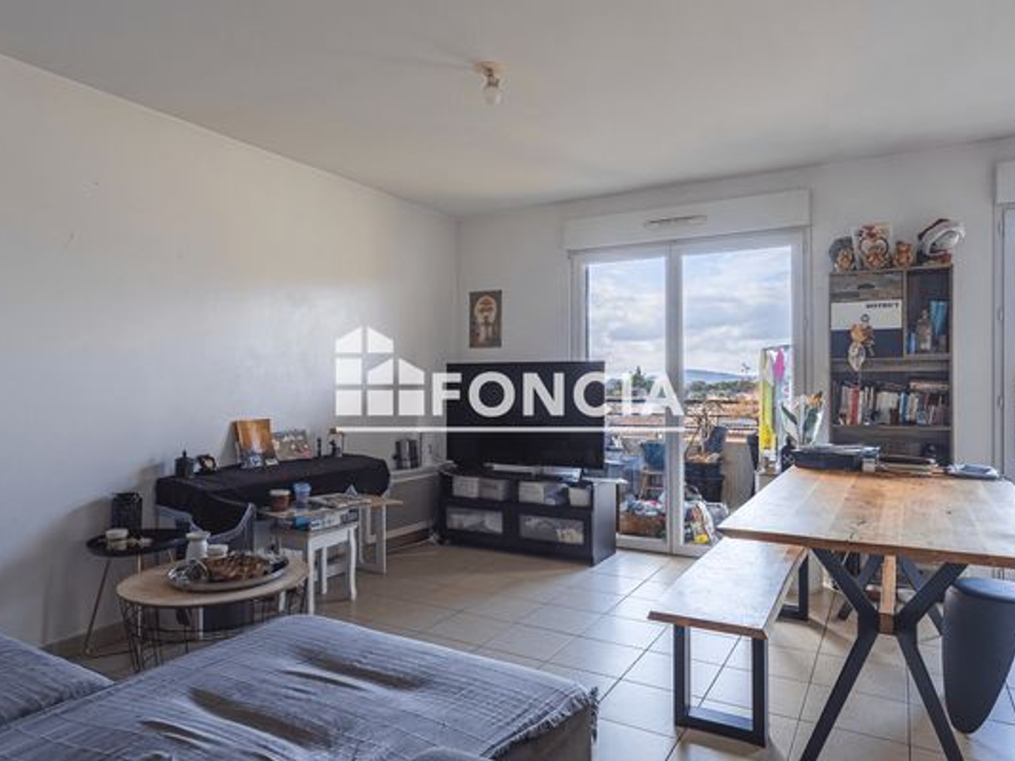Appartement à vendre - 3 pièces - 62m2 - Cuers (83390)