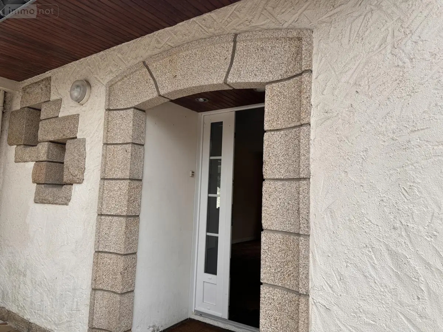 Maison à vendre - 7 pièces - 193m2 - Saint-Nolff (56250)