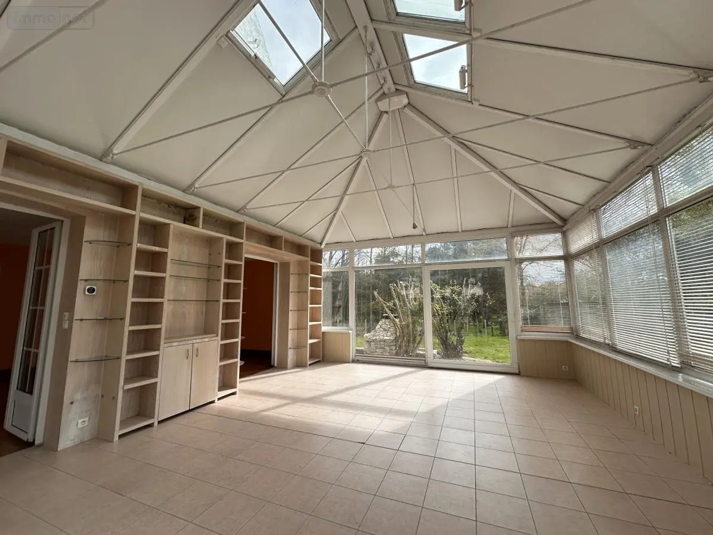 Maison à vendre - 7 pièces - 193m2 - Saint-Nolff (56250)