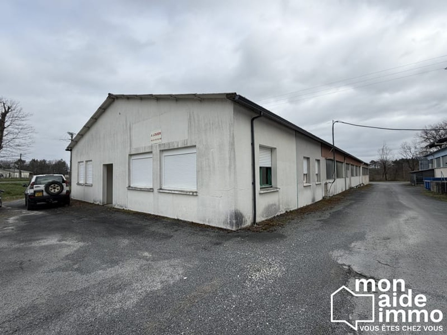 Immeuble industriel 140 m²