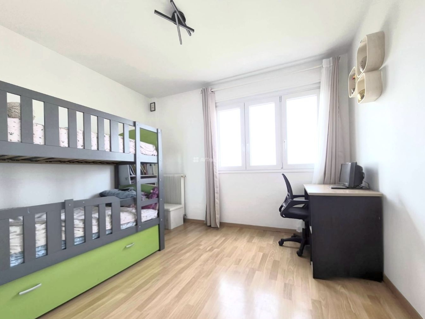 Appartement à vendre - 4 pièces - 82m2 - Bron (69500)