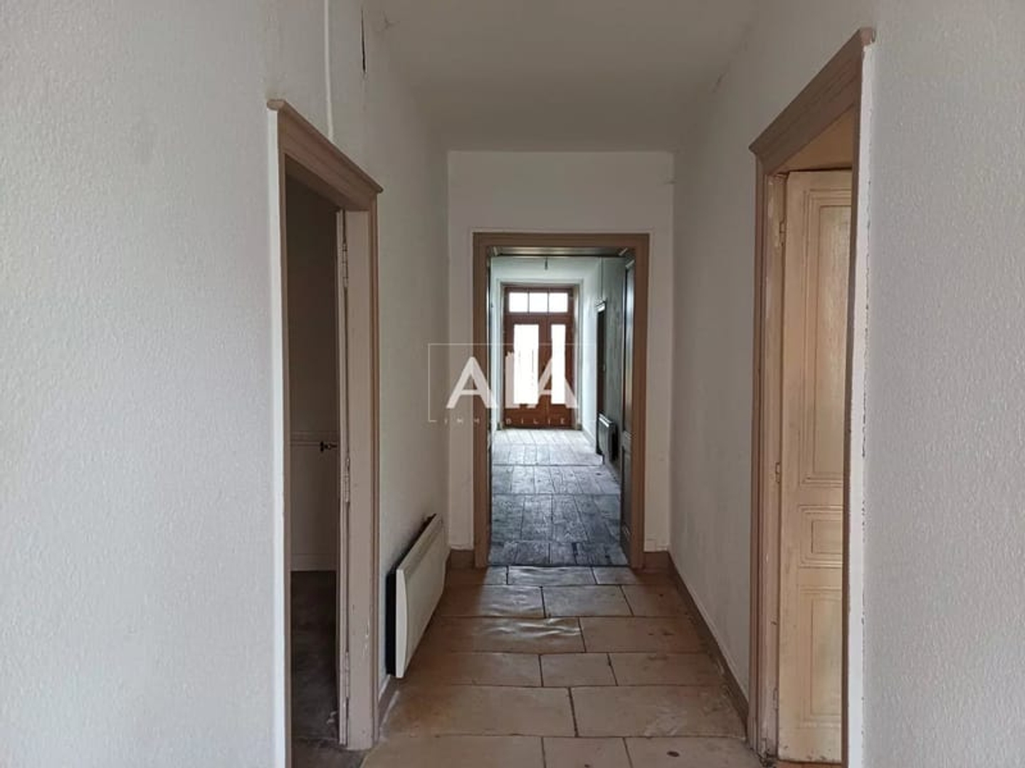 Maison à vendre - 9 pièces - 288m2 - Ruffec (16700)