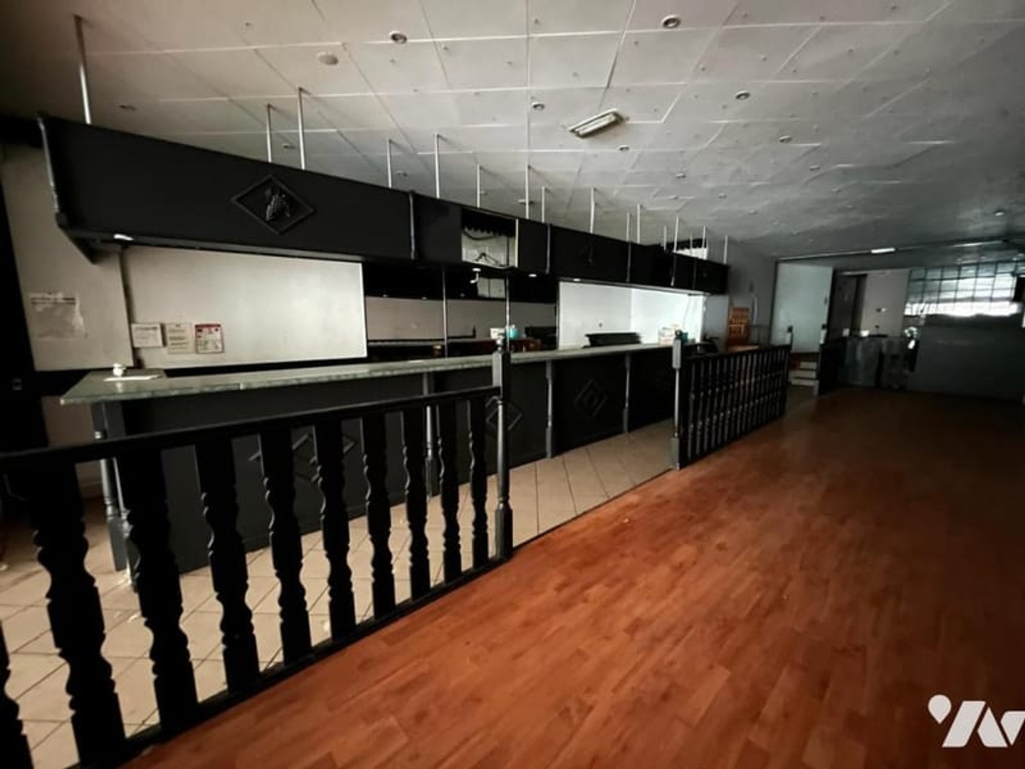 Immeuble à vendre - 105m2 - Aire-Sur-La-Lys (62120)
