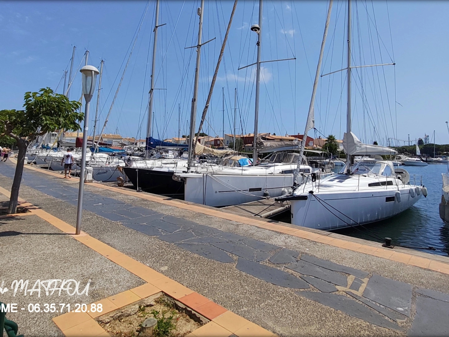 Magasin à vendre - 1 pièce - 10m2 - Agde (34300)