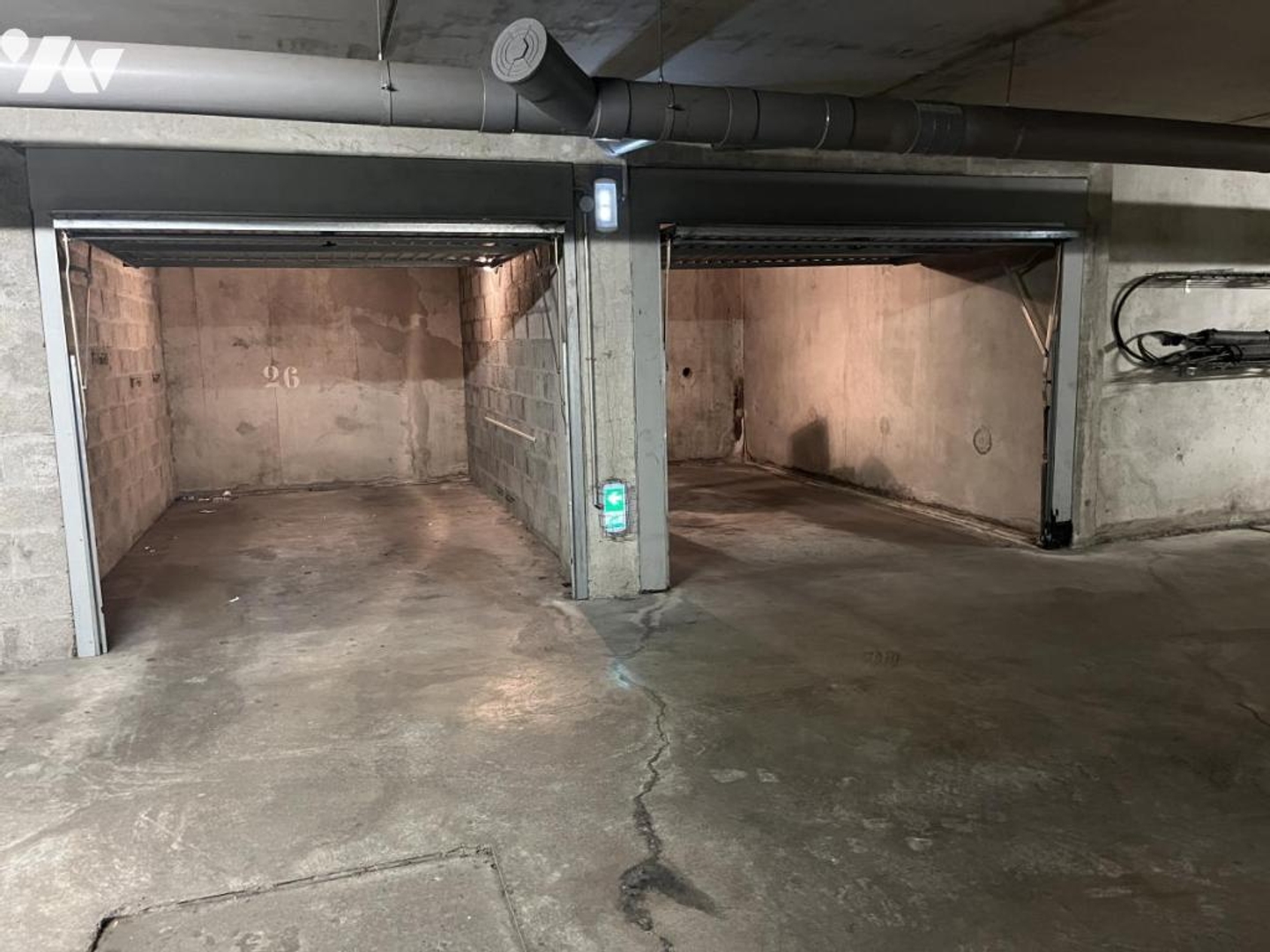 Parking / garage / box à vendre - 13m2 - Nantes (44000)