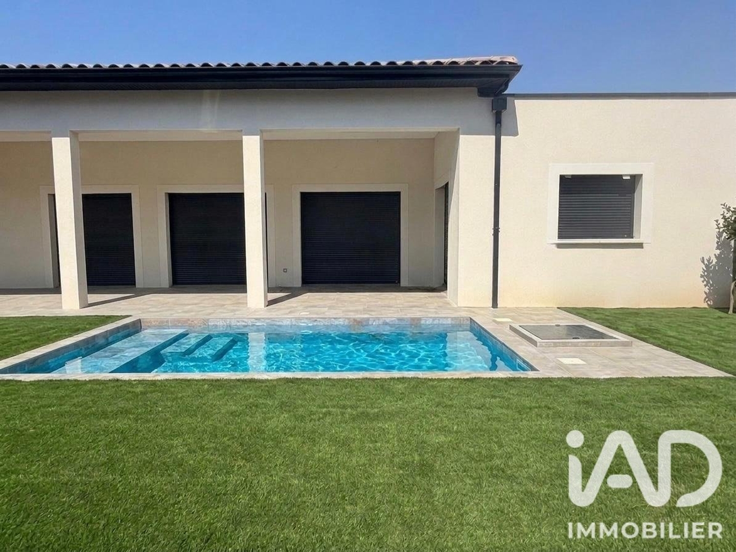 Maison à vendre - 4 pièces - 119m2 - Montélimar (26200)