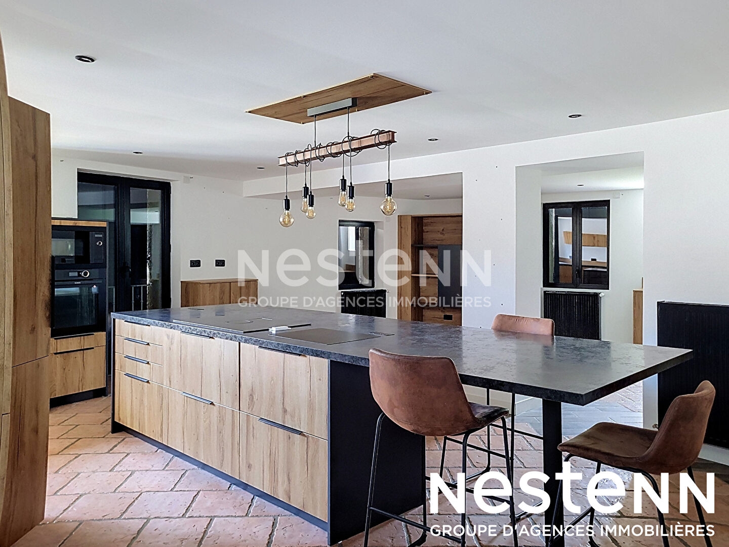 Maison à vendre - 8 pièces - 187m2 - Mornant (69440)