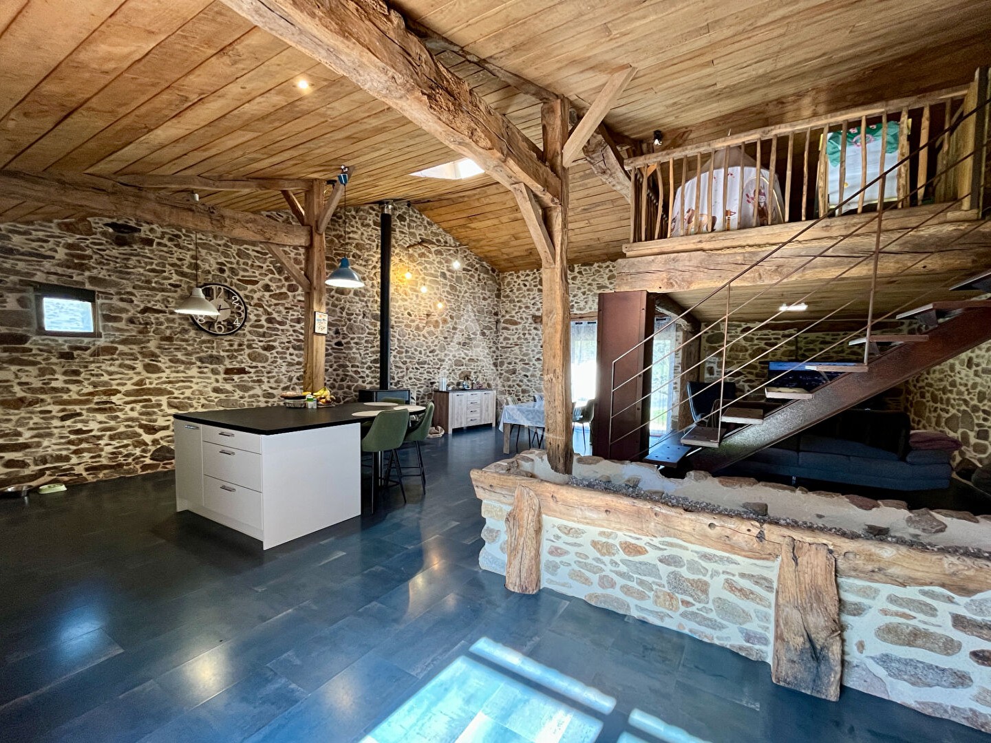 Maison de charme à Sainte Flaive Des Loups 4 pièce(s)