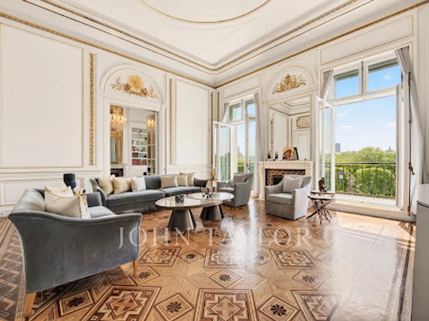 Appartement 8 pièces 411 m²