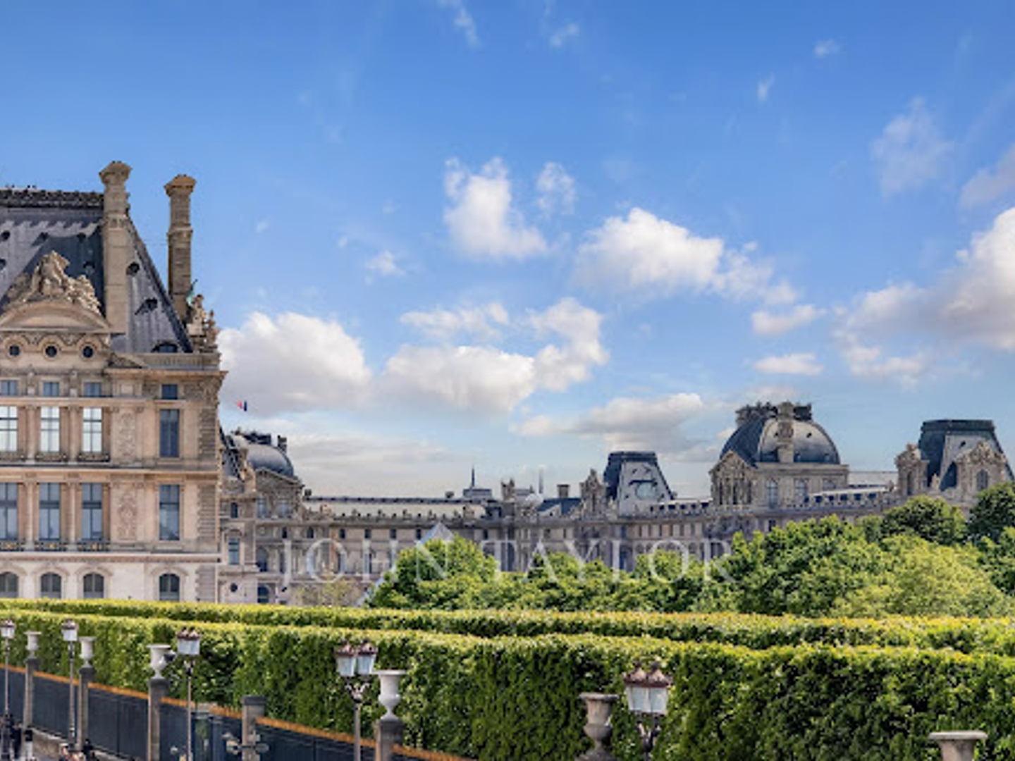 Appartement à vendre - 8 pièces - 411m2 - Paris 1e (75001)