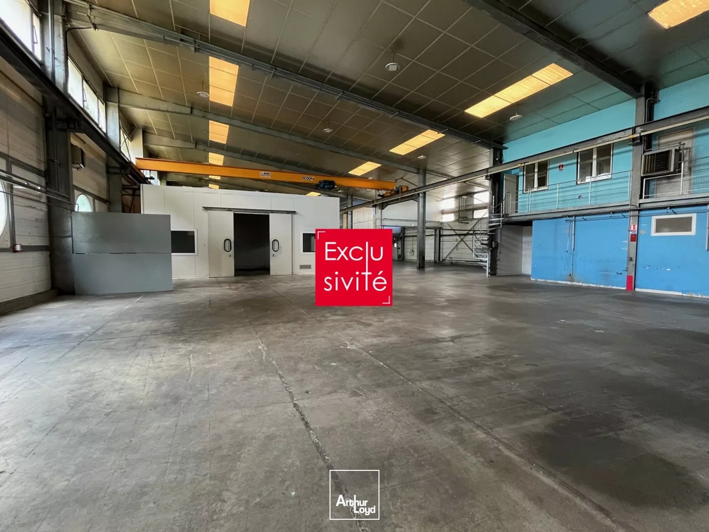 A VENDRE LOCAL STOCKAGE ST BREVIN 1100M2