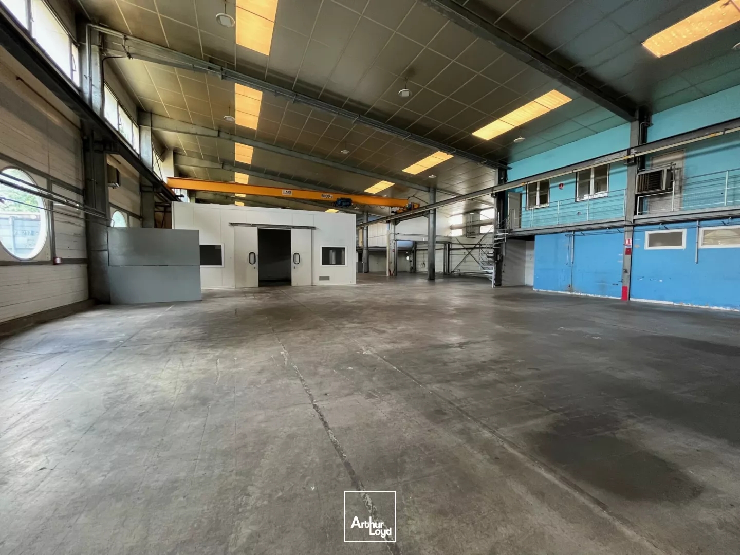 Locaux à vendre - 1121m2 - Saint-Brevin-Les-... (44250)