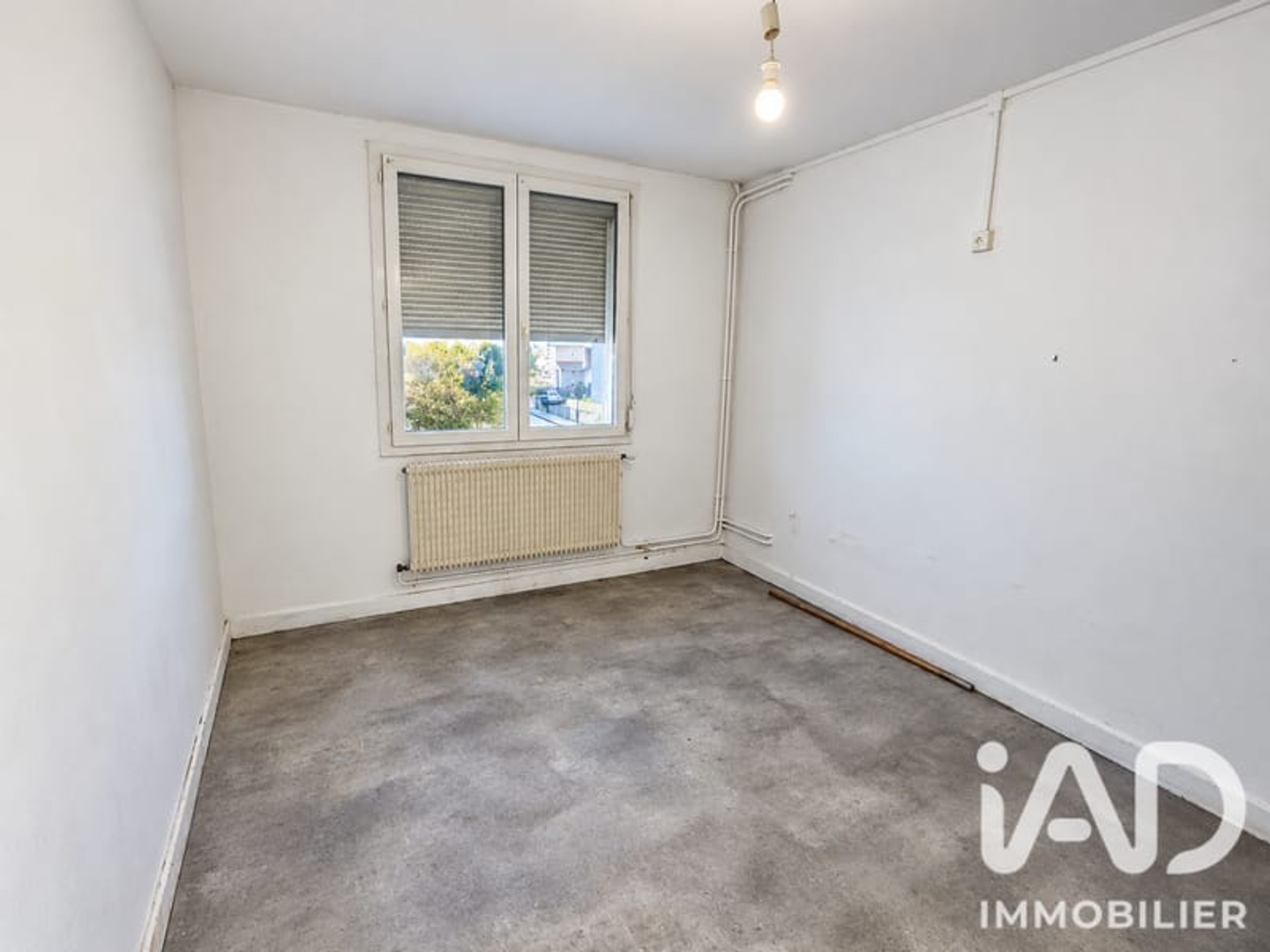 Appartement à vendre - 3 pièces - 66m2 - Vivier-Au-Court (08440)
