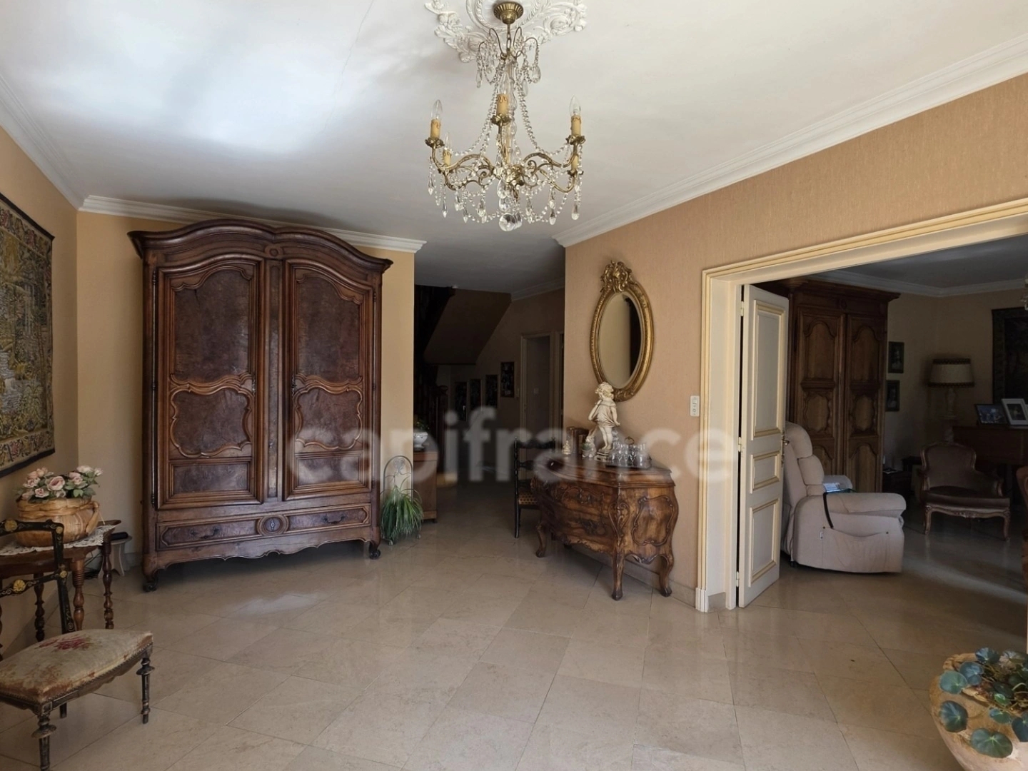 Maison à vendre - 11 pièces - 282m2 - Villeneuve-Sur-Yonne (89500)