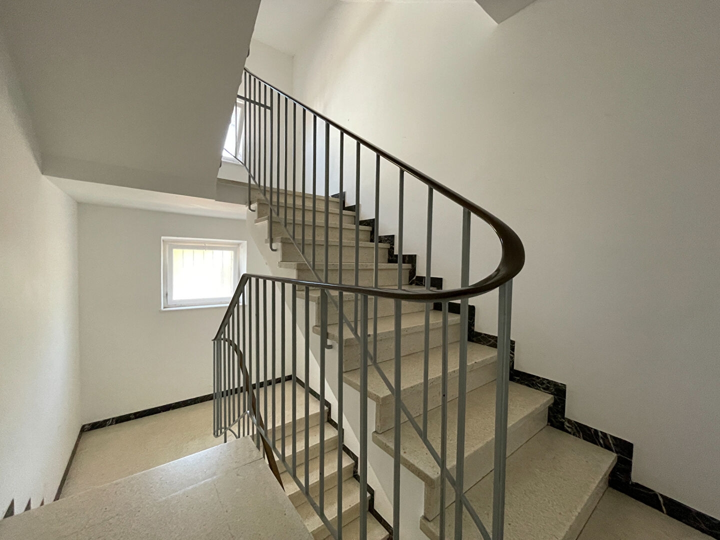Immeuble à vendre - 336m2 - Montigny-Lès-Metz (57950)