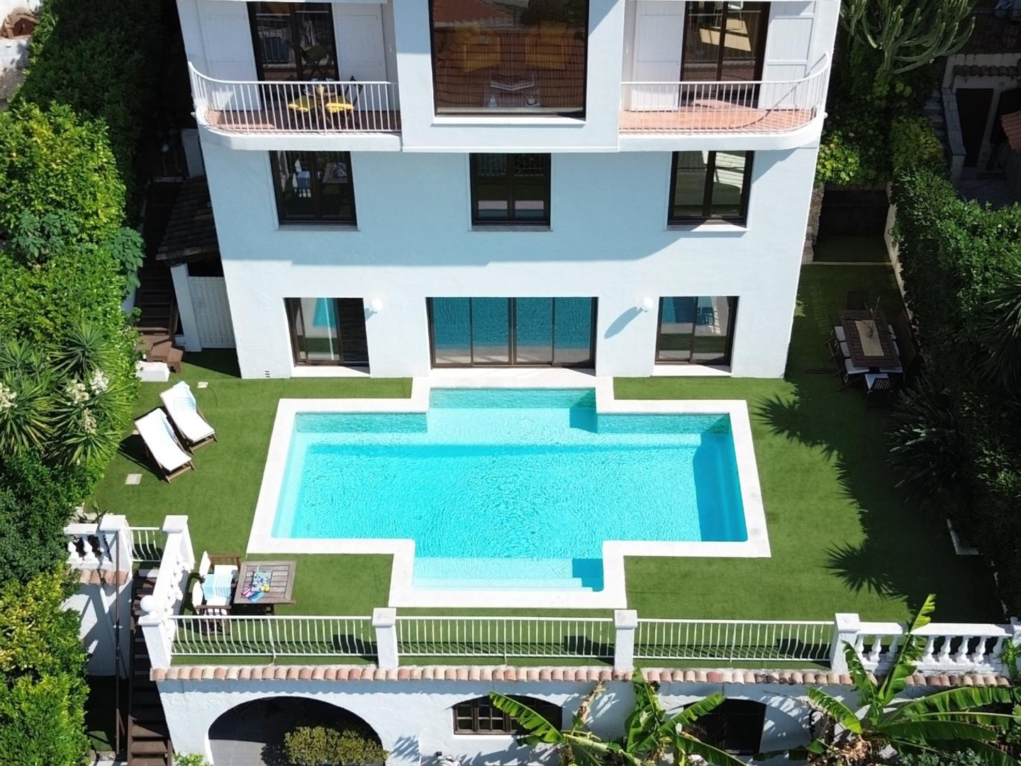Maison à vendre - 5 pièces - 261m2 - Nice (06300)