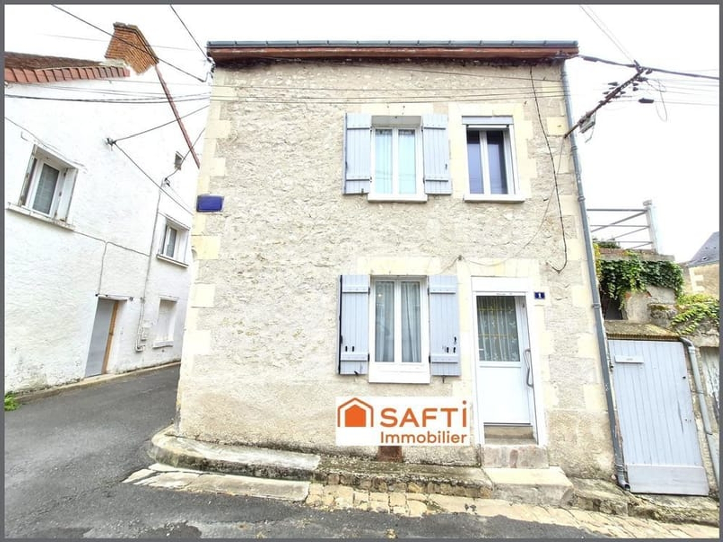 MAISON Centre 3ch + Terrase balcon + Garage + Cave