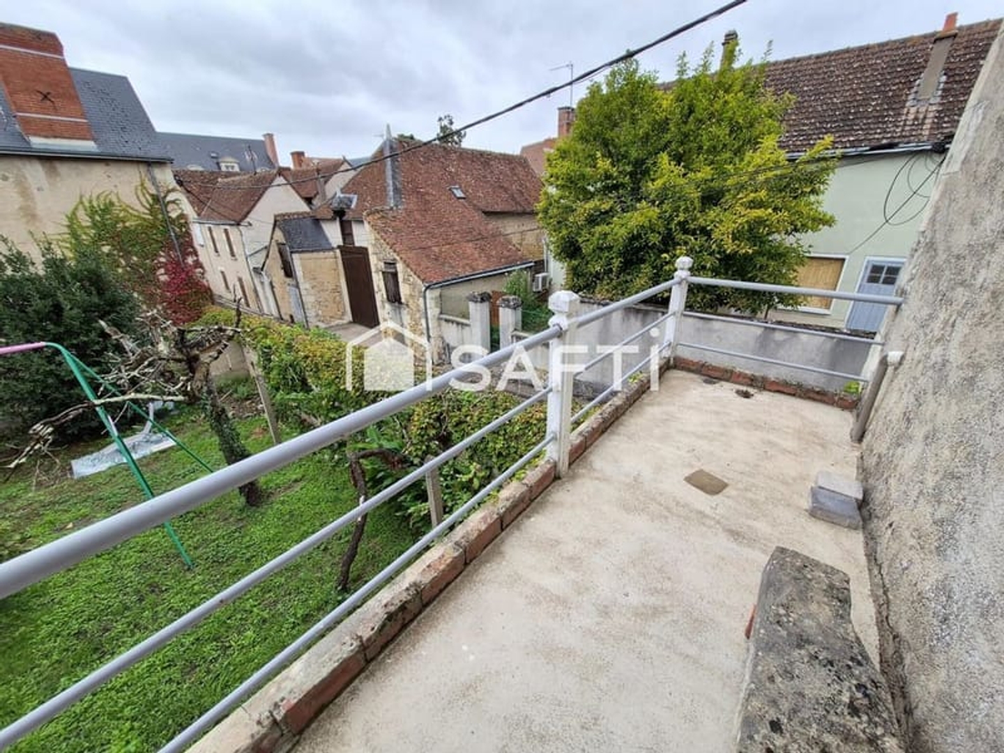 Maison à vendre - 3 pièces - 59m2 - Descartes (37160)
