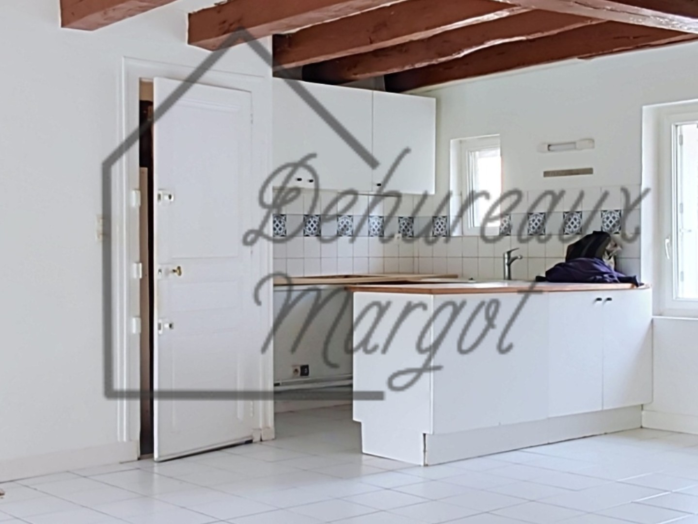 Appartement à vendre - 2 pièces - 60m2 - Saint-Cyr-Sur-Loire (37540)