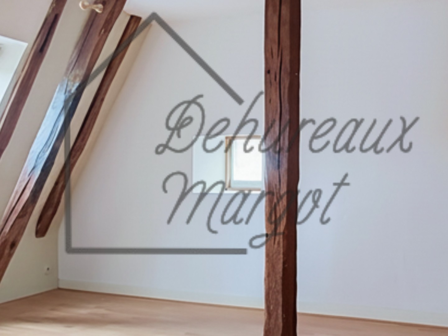 Appartement à vendre - 2 pièces - 60m2 - Saint-Cyr-Sur-Loire (37540)