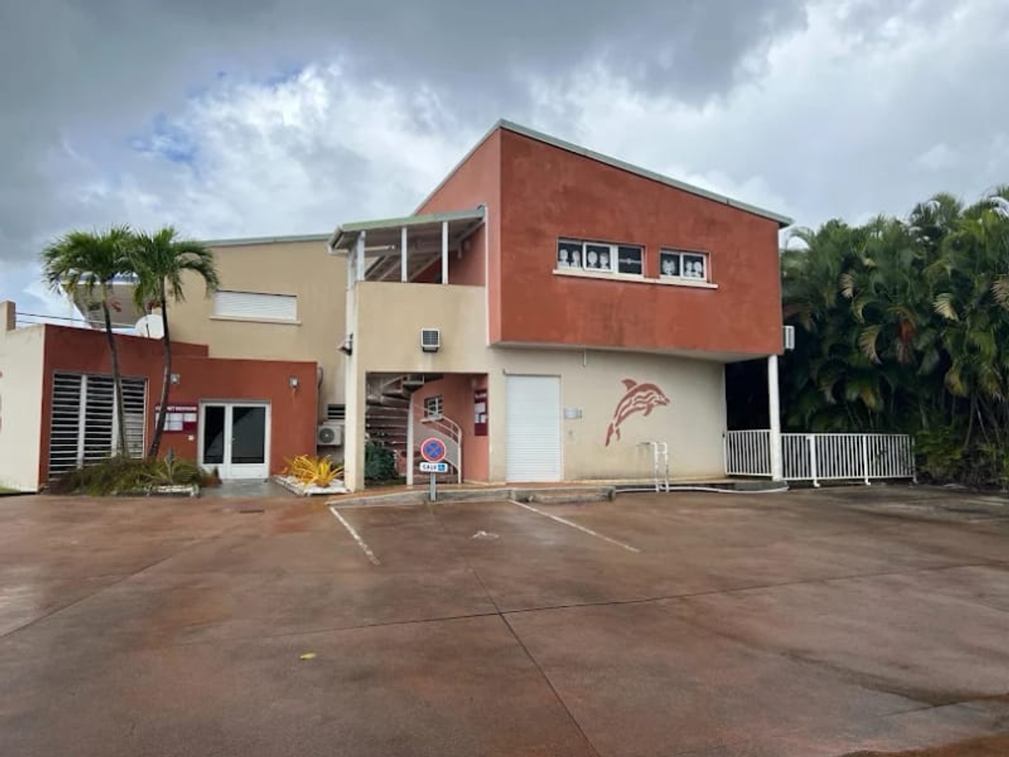 Magasin à vendre - 1 pièce - 11m2 - Baie-Mahault (97122)