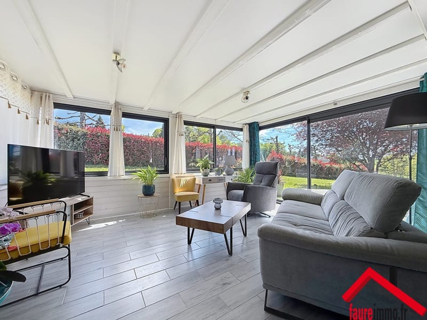 Maison à vendre - 5 pièces - 110m2 - Orgnac-Sur-Vézère (19410)