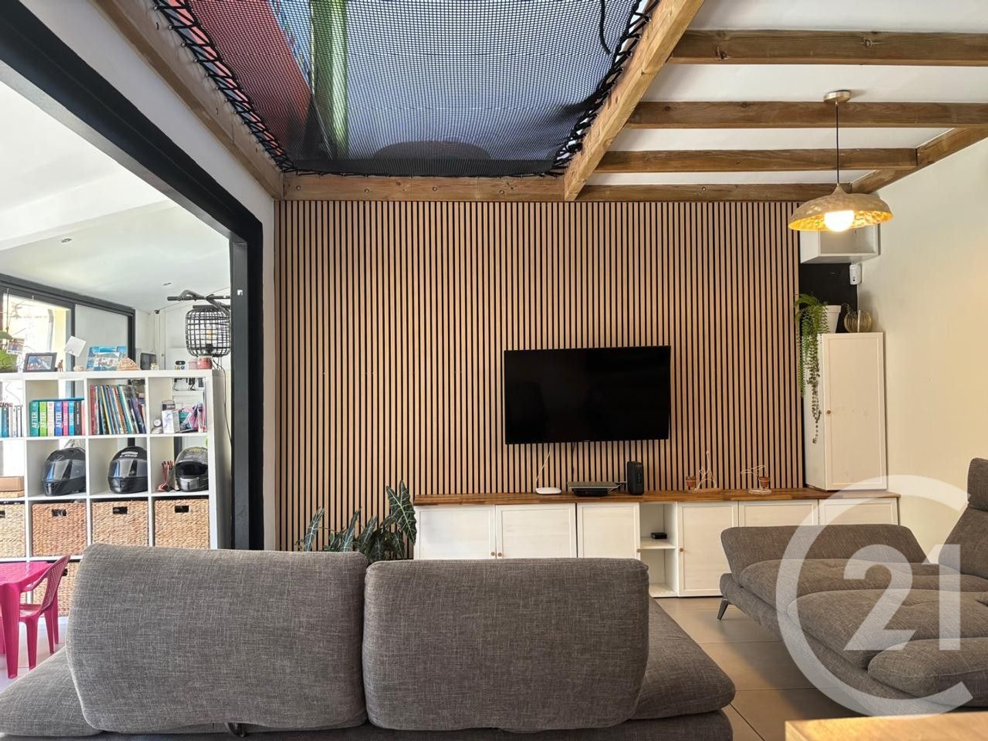 Maison à vendre - 7 pièces - 192m2 - La Possession (97419)