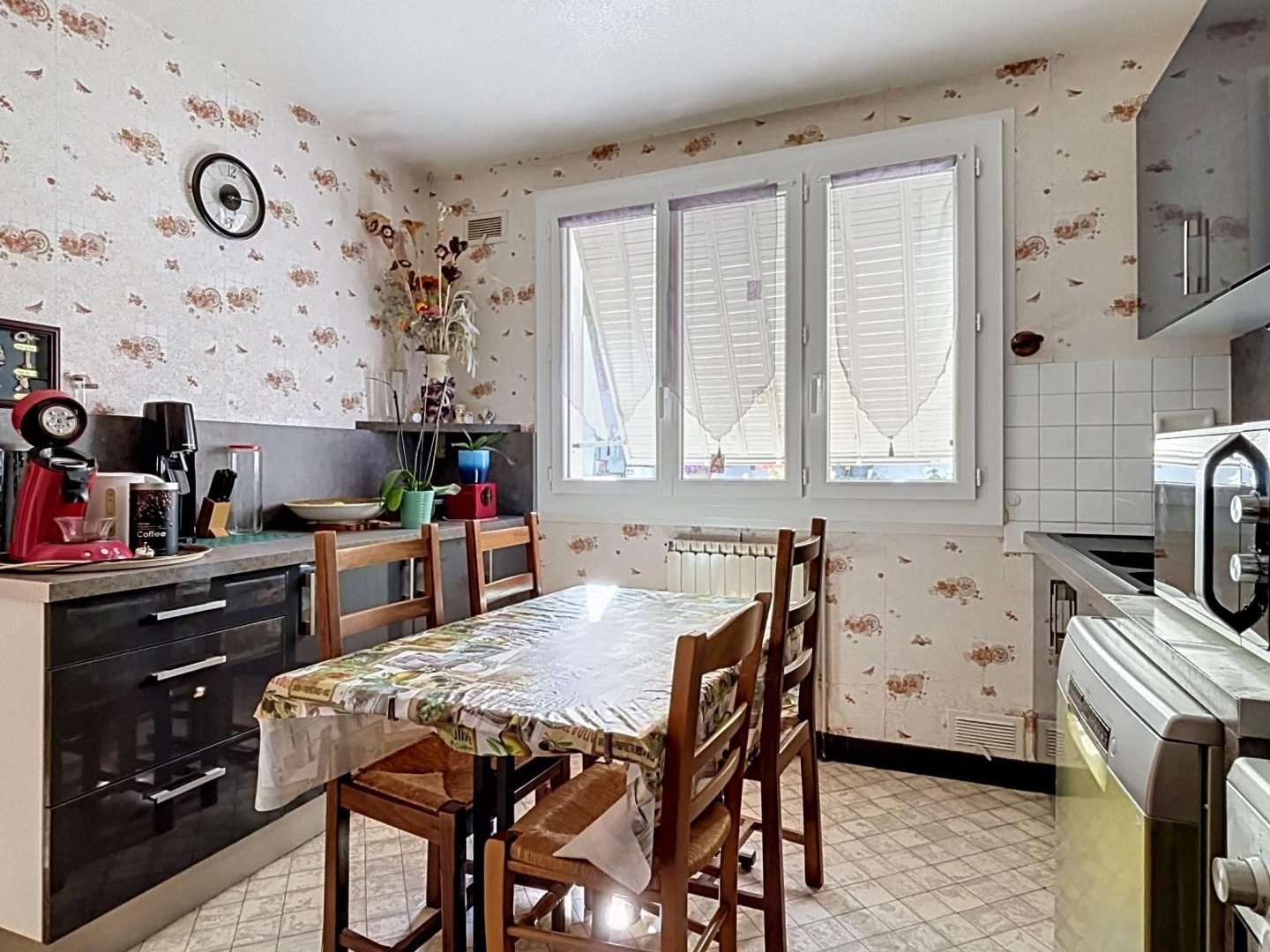 Maison à vendre - 4 pièces - 153m2 - Tronget (03240)
