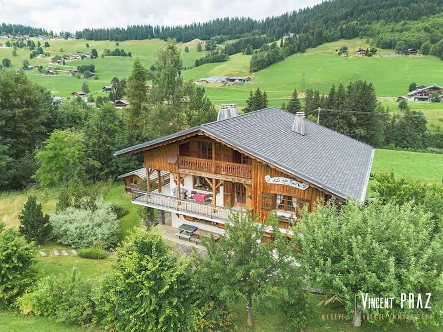 Chalet 10 pièces 290 m²