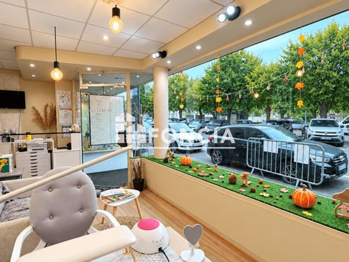 Magasin à vendre - 5 pièces - 70m2 - Ermont (95120)