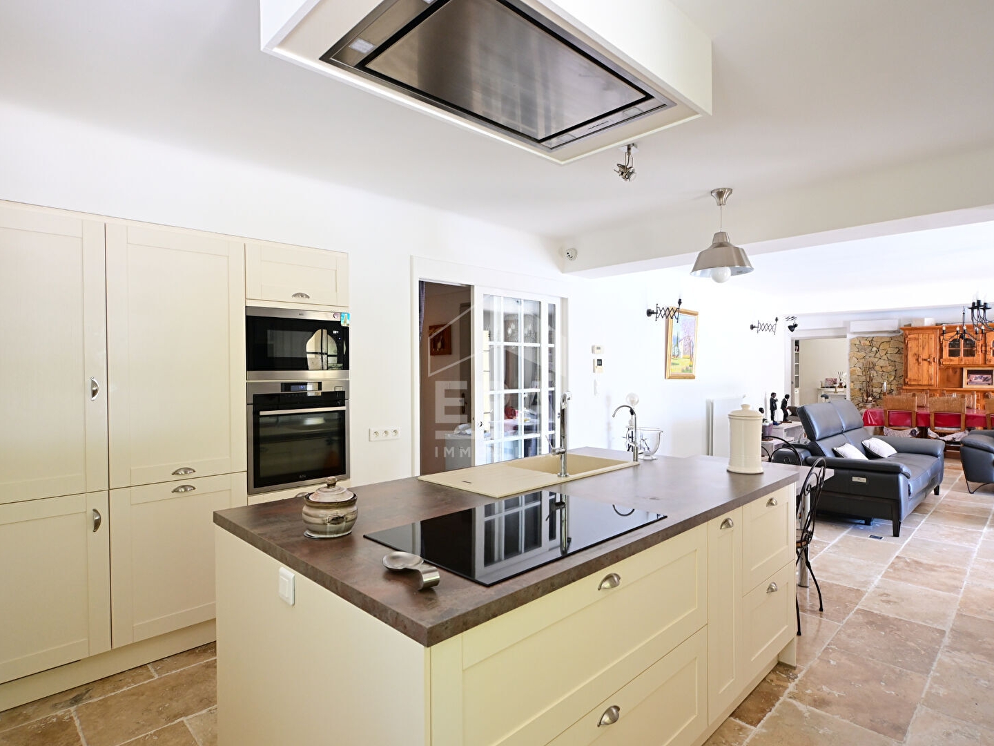 Maison à vendre - 7 pièces - 191m2 - Châteauneuf-De-Ga... (84470)
