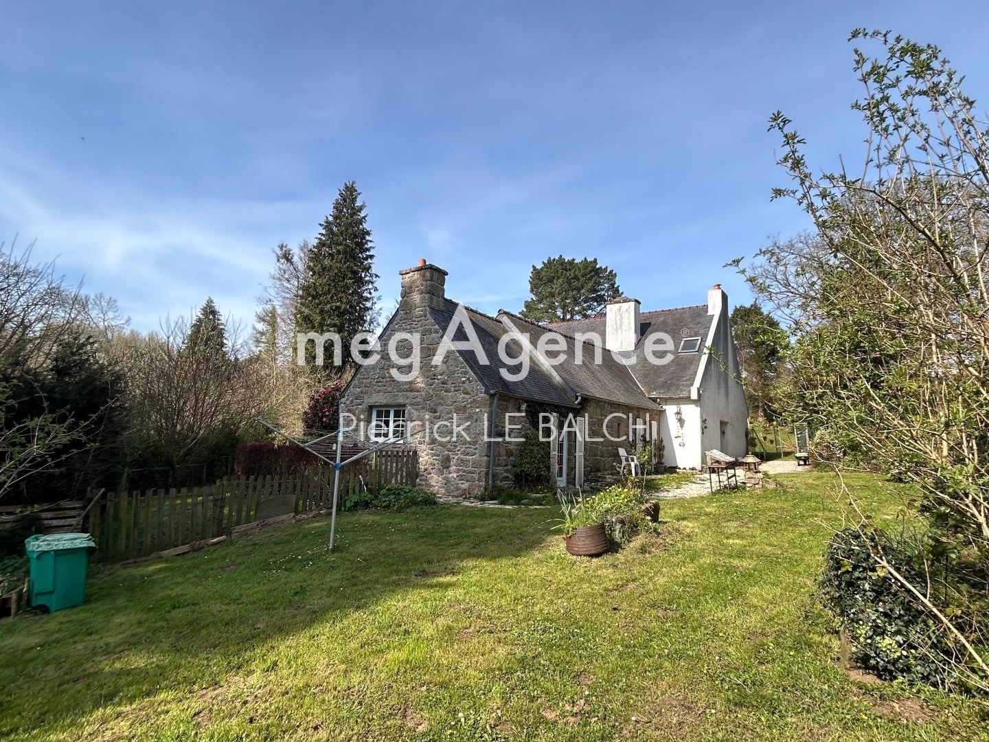 Maison à vendre - 7 pièces - 195m2 - Le Vieux-Marché (22420)