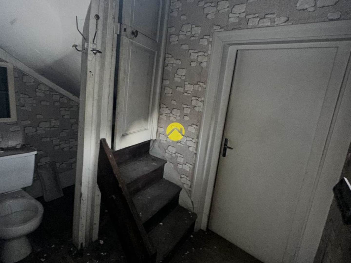 Immeuble à vendre - 6 pièces - La Guerche-Sur-L'... (18150)