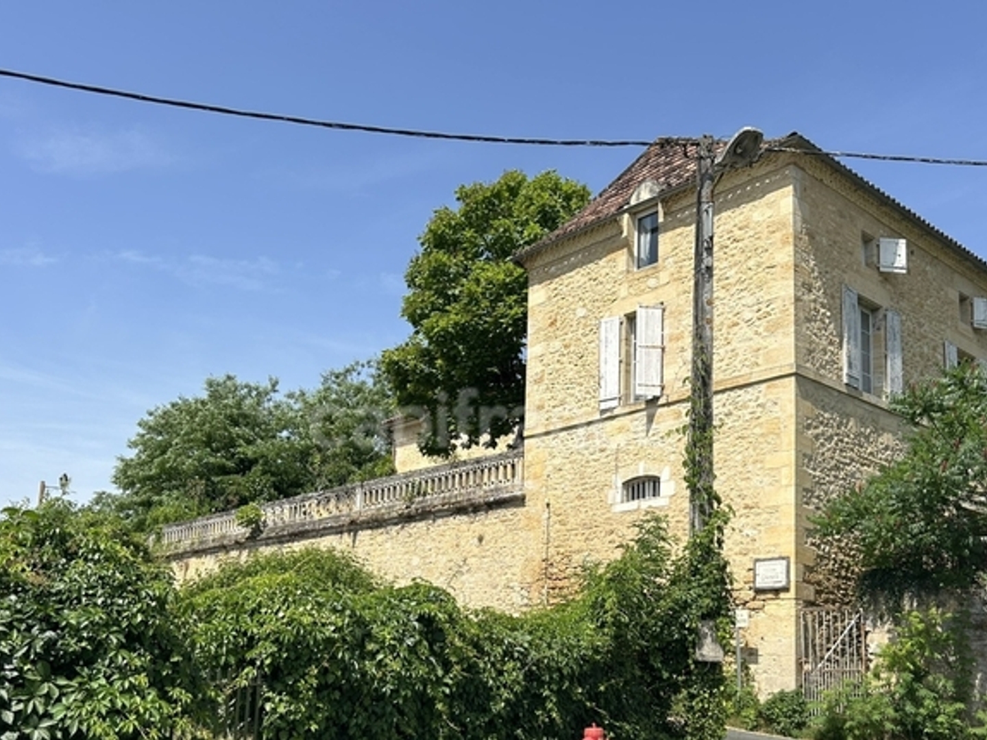 Maison à vendre - 17 pièces - 466m2 - Saint-Cyprien (24220)