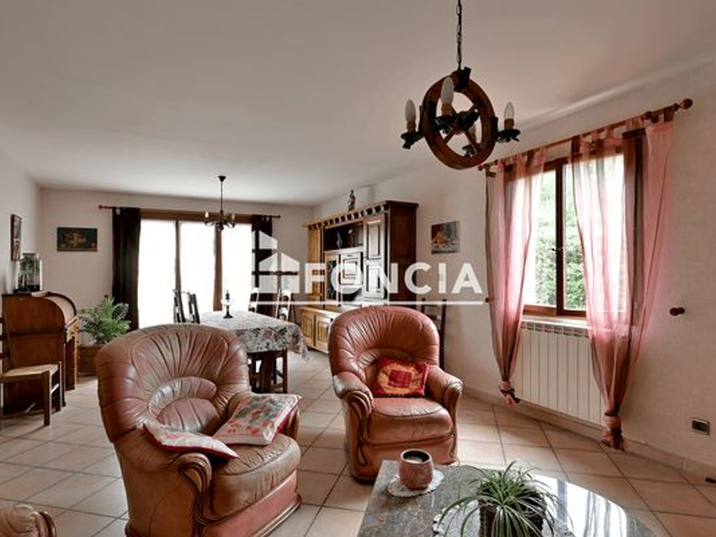 Maison à vendre - 4 pièces - 96m2 - Arles (13200)