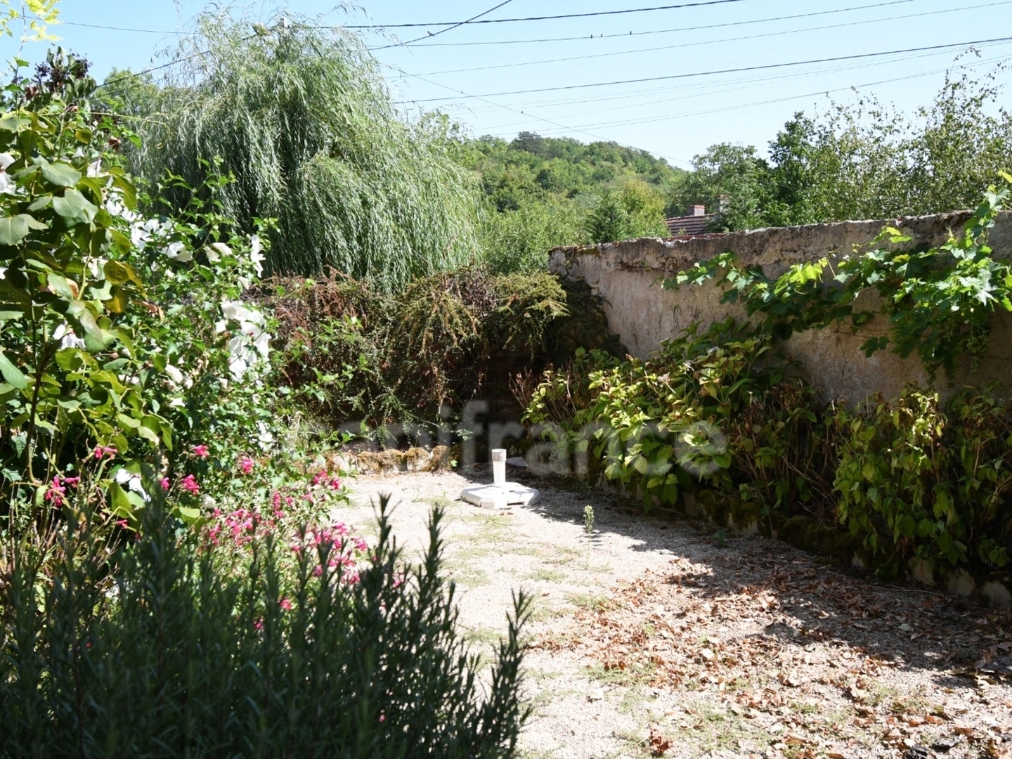 Maison à vendre - 6 pièces - 117m2 - Brinon-Sur-Beuvron (58420)