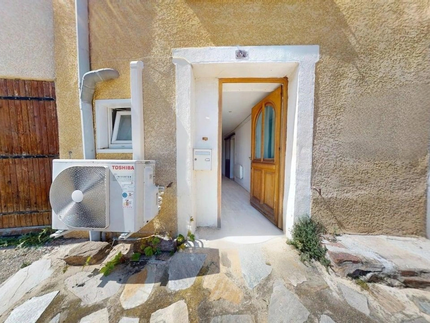 Maison à vendre - 6 pièces - 112m2 - Saint-Martin-La-P... (42800)