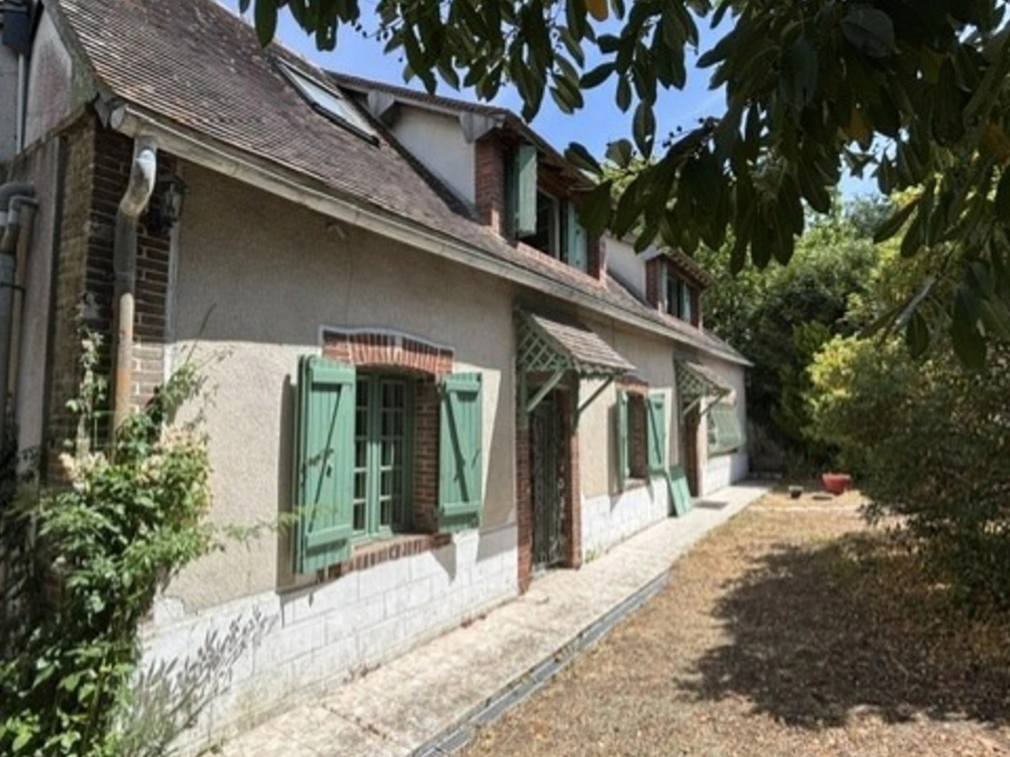 Maison à vendre - 8 pièces - 192m2 - Saint-Rémy-Sur-Avre (28380)