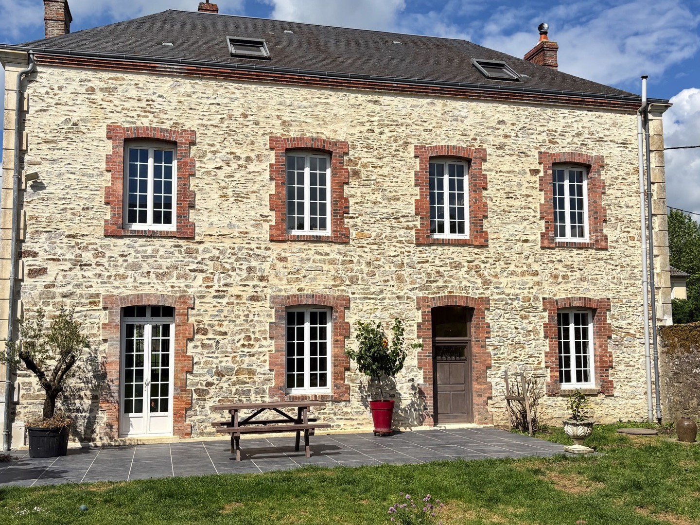 Maison 7 pièces 180 m²