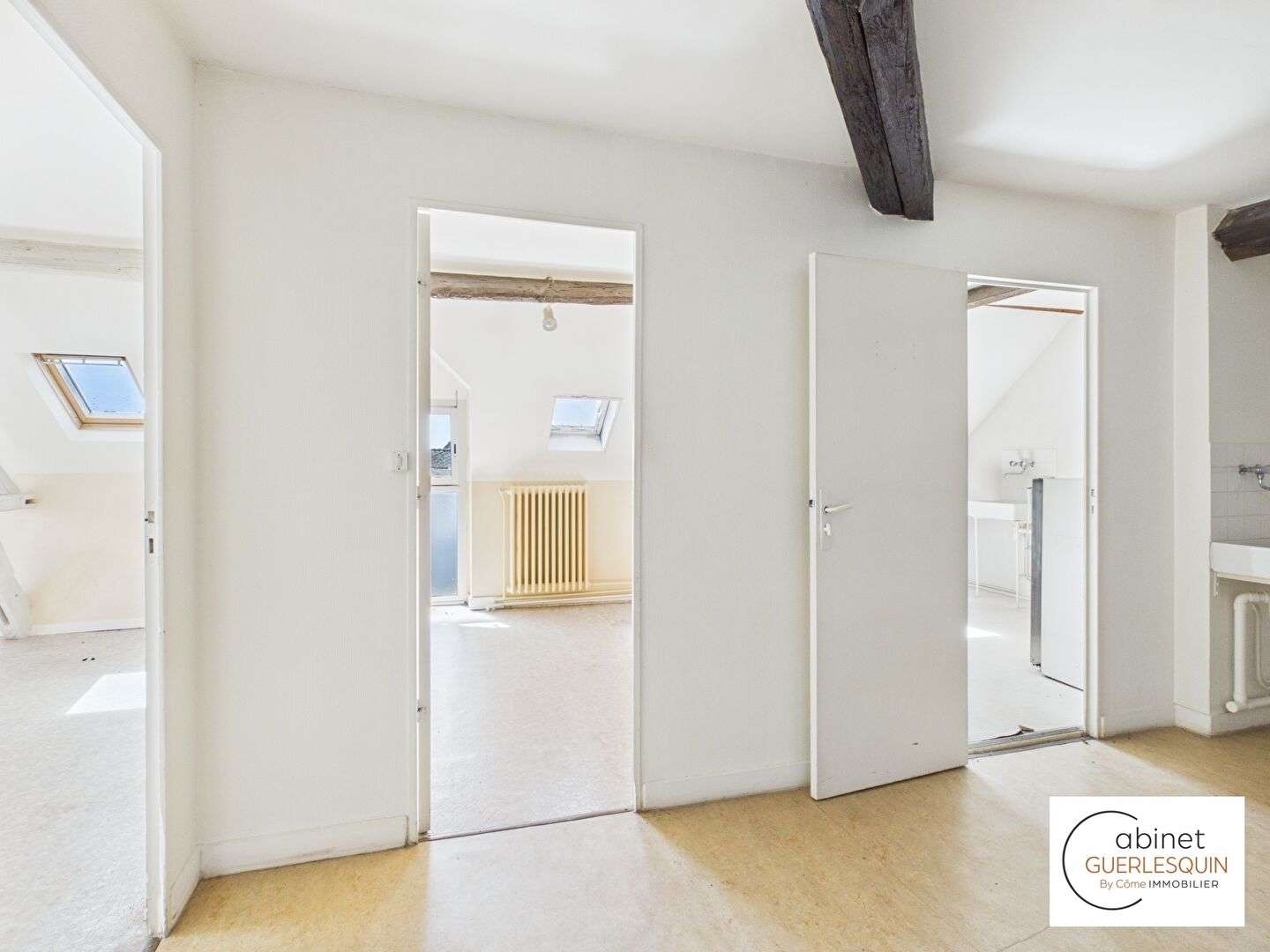 Local 4 pièces 138 m²
