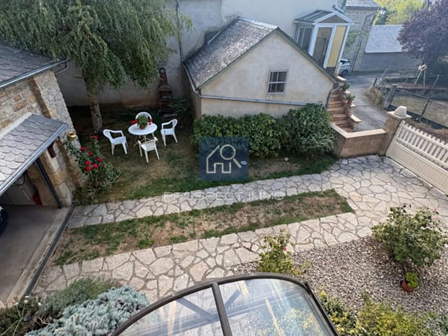 Immeuble à vendre - 6 pièces - 119m2 - Saint-Saturnin-De... (12560)