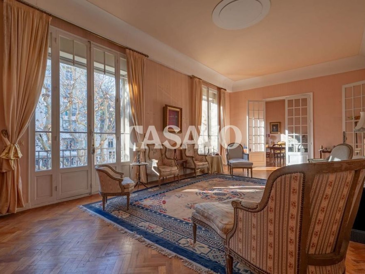 Vente Appartement 6 pièces de 204m² - 13008 Marseille