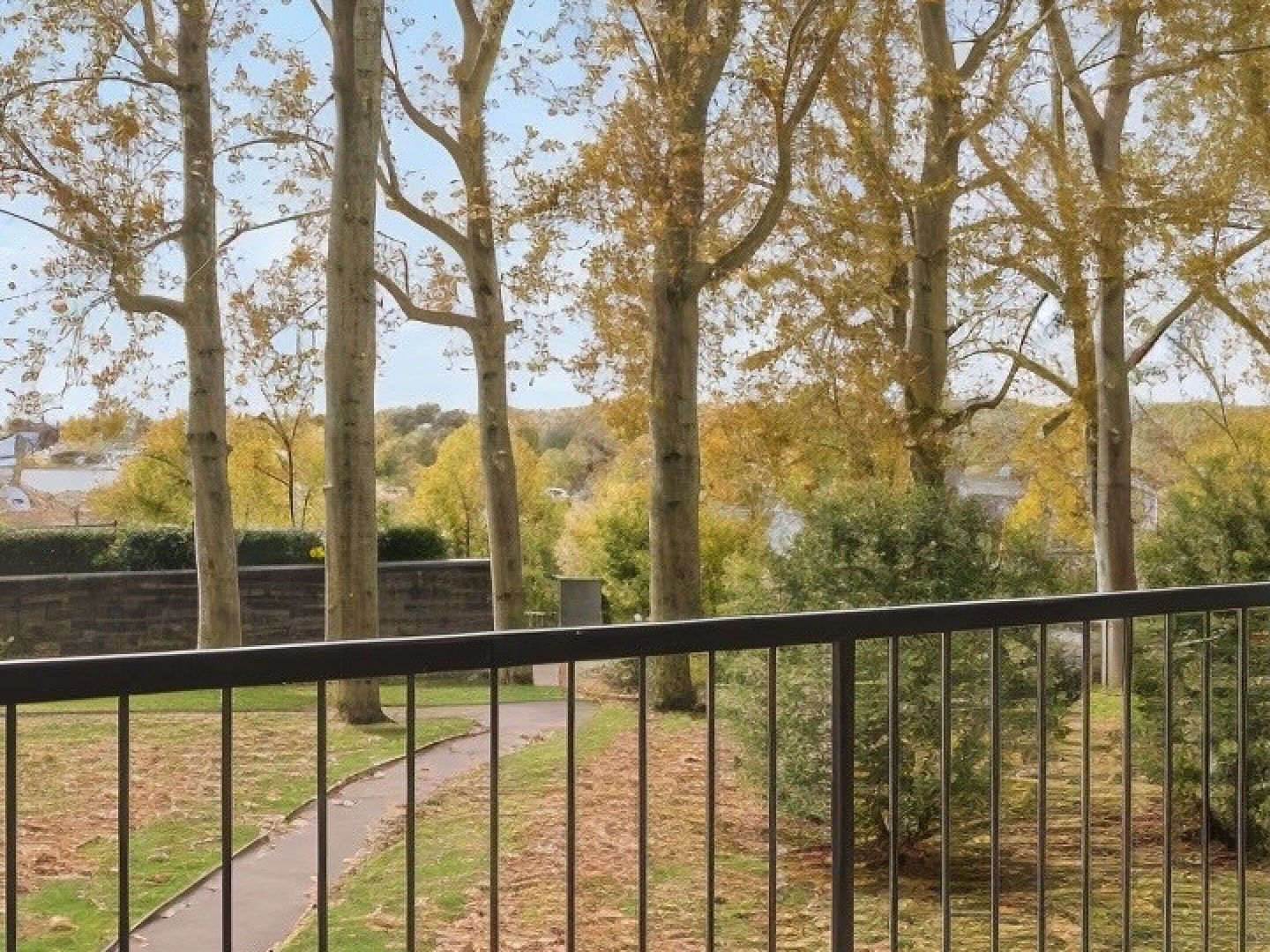 Appartement à vendre - 5 pièces - 136m2 - Vaucresson (92420)