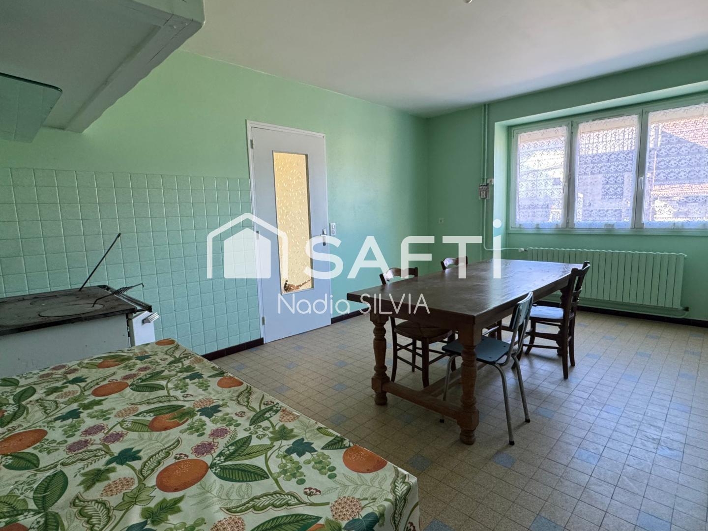 Maison à vendre - 5 pièces - 157m2 - Velesmes-Échevanne (70100)