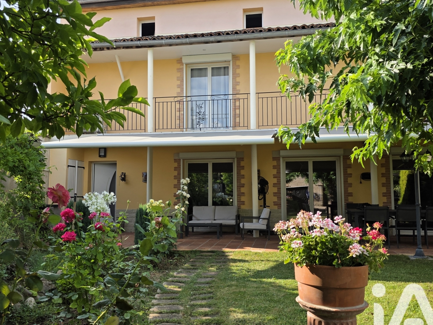 Maison 9 pièces 250 m²