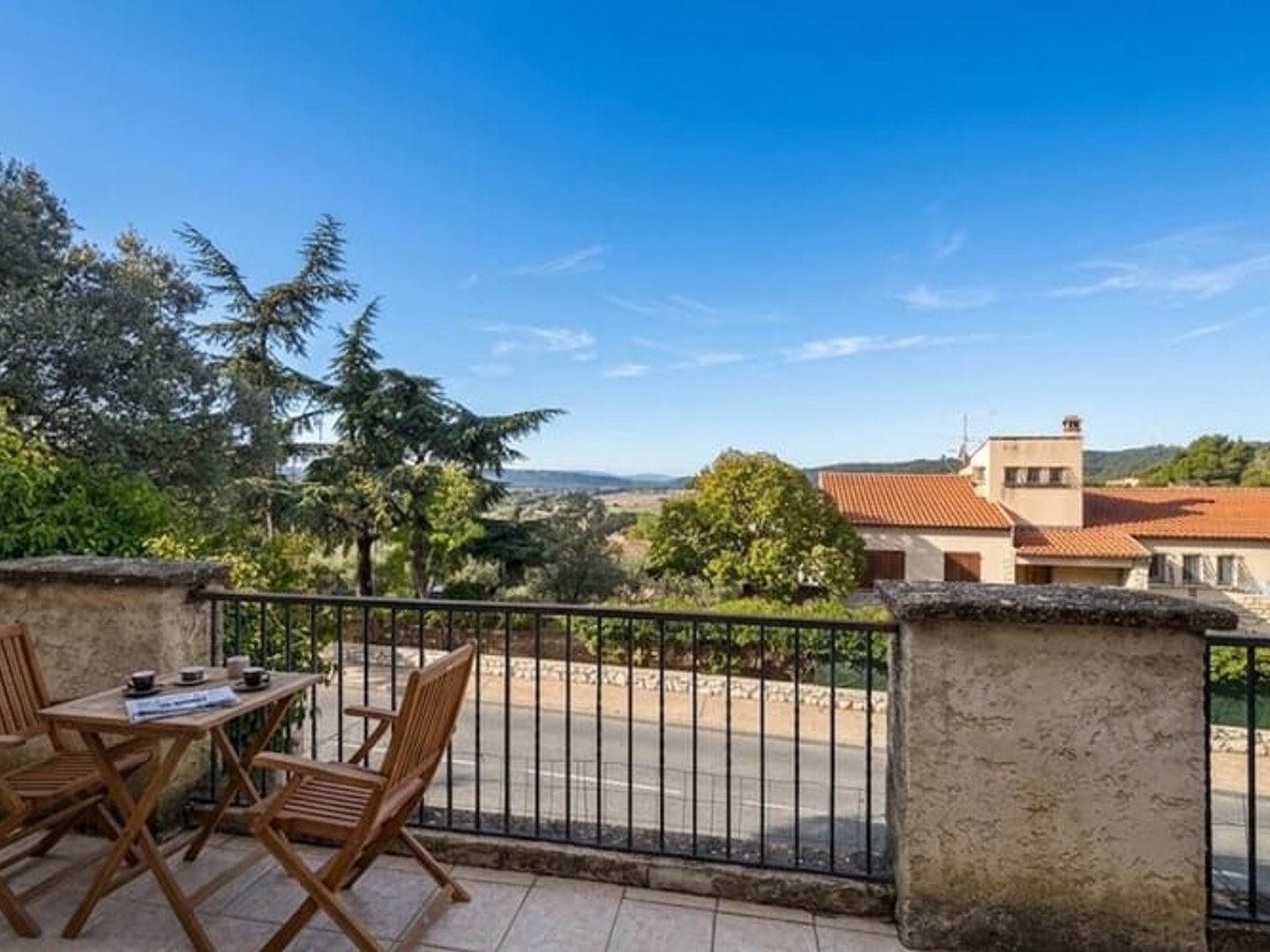 Maison à vendre - 4 pièces - 135m2 - Gréoux-Les-Bains (04800)